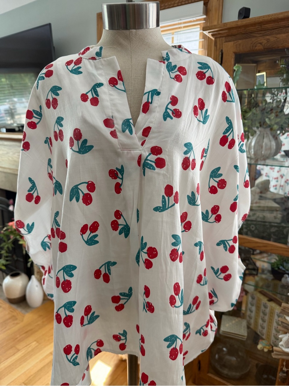 JODIFL White Cherry-Print Split-Neck Tunic